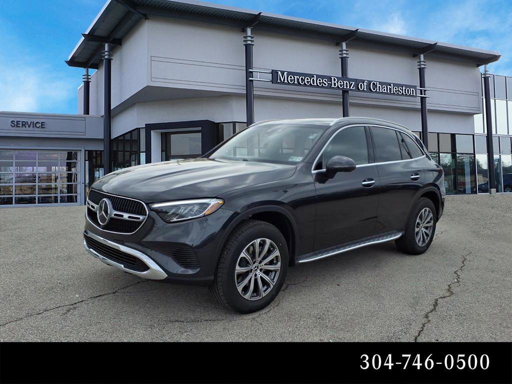 Used 2026 Graphite Grey Metallic Mercedes-Benz GLC 300 image 7