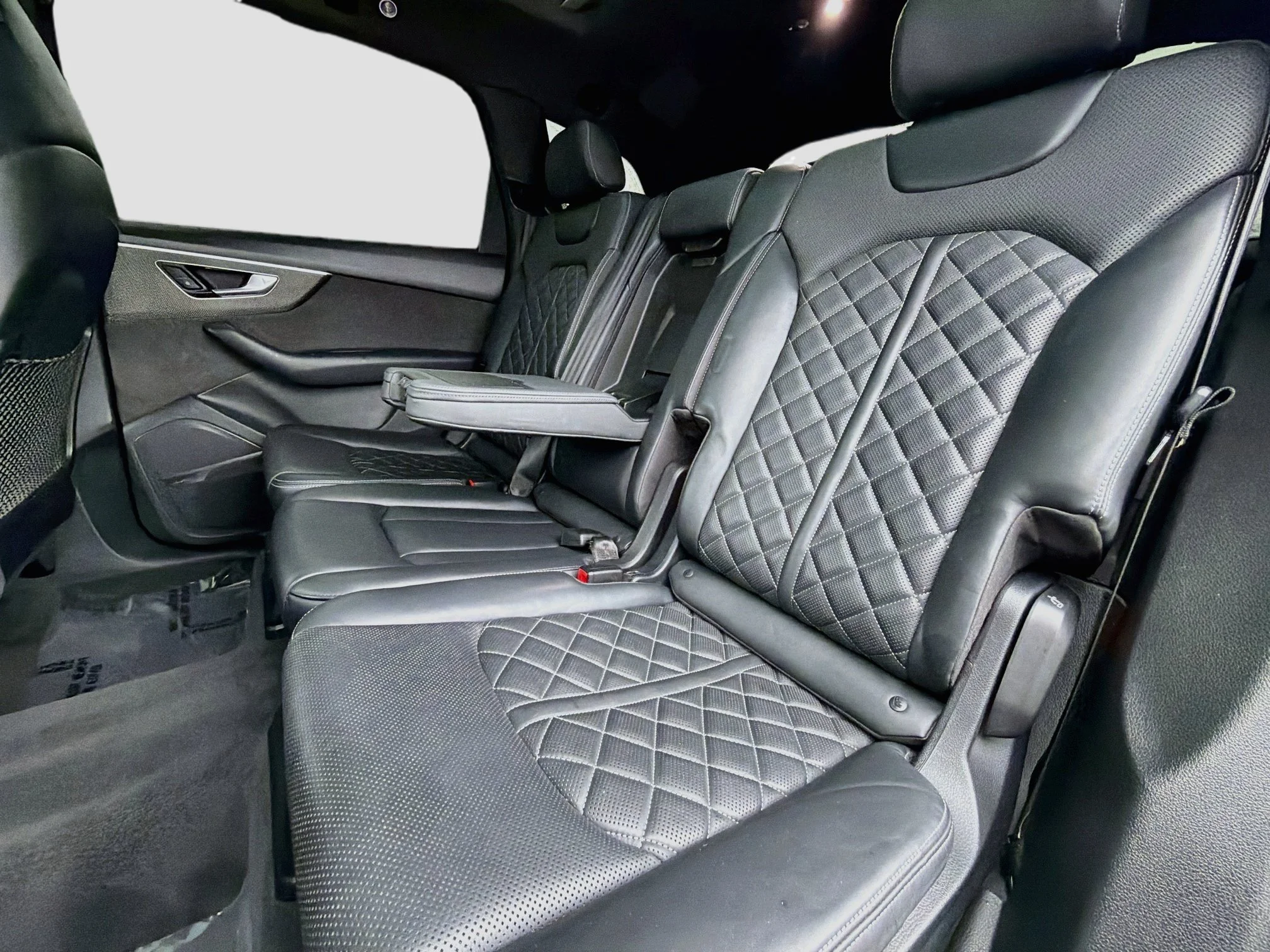 2020 Audi SQ7 Prestige - Photo 23