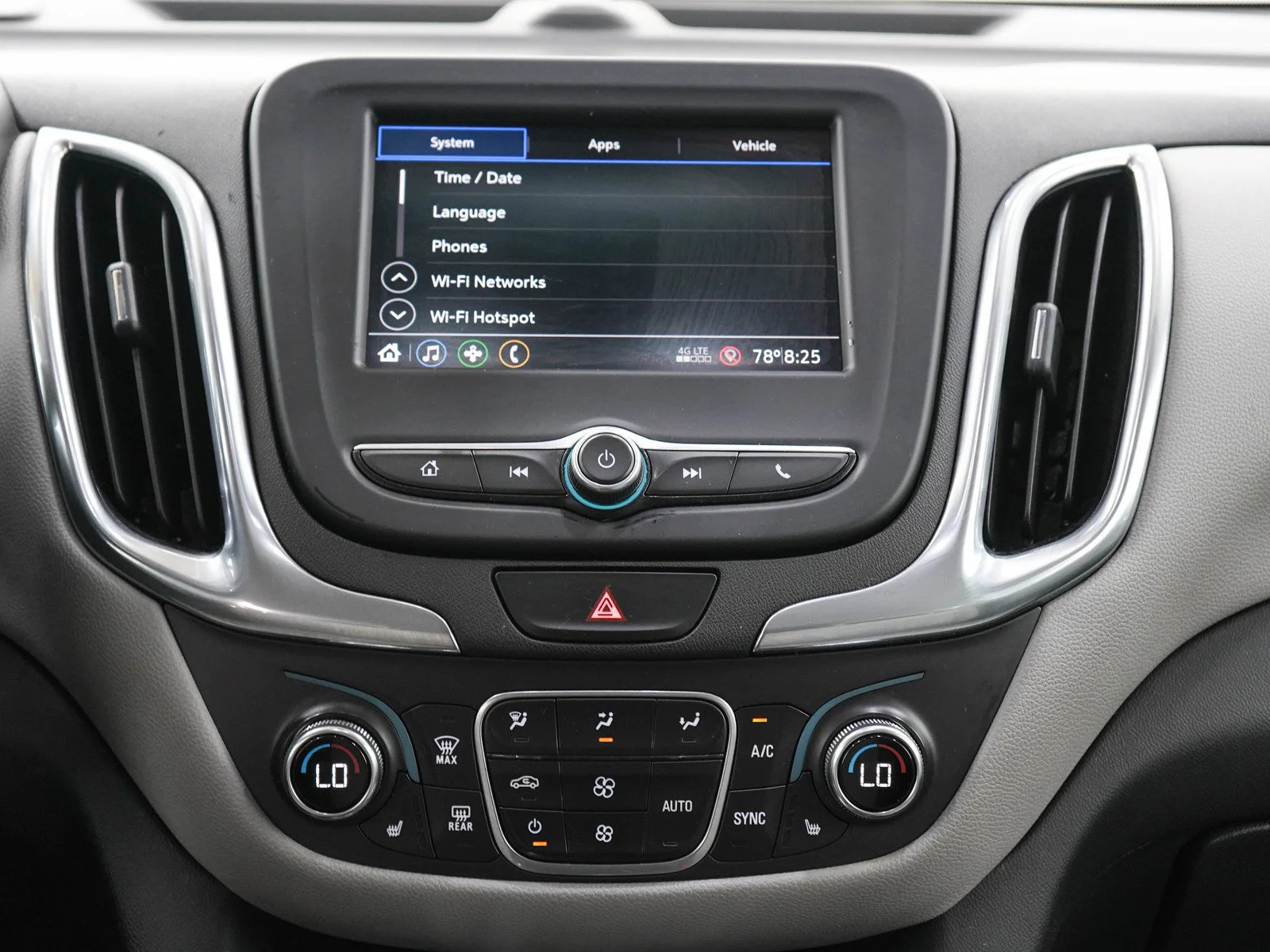 Used 2020 Summit White Chevrolet LT image 18