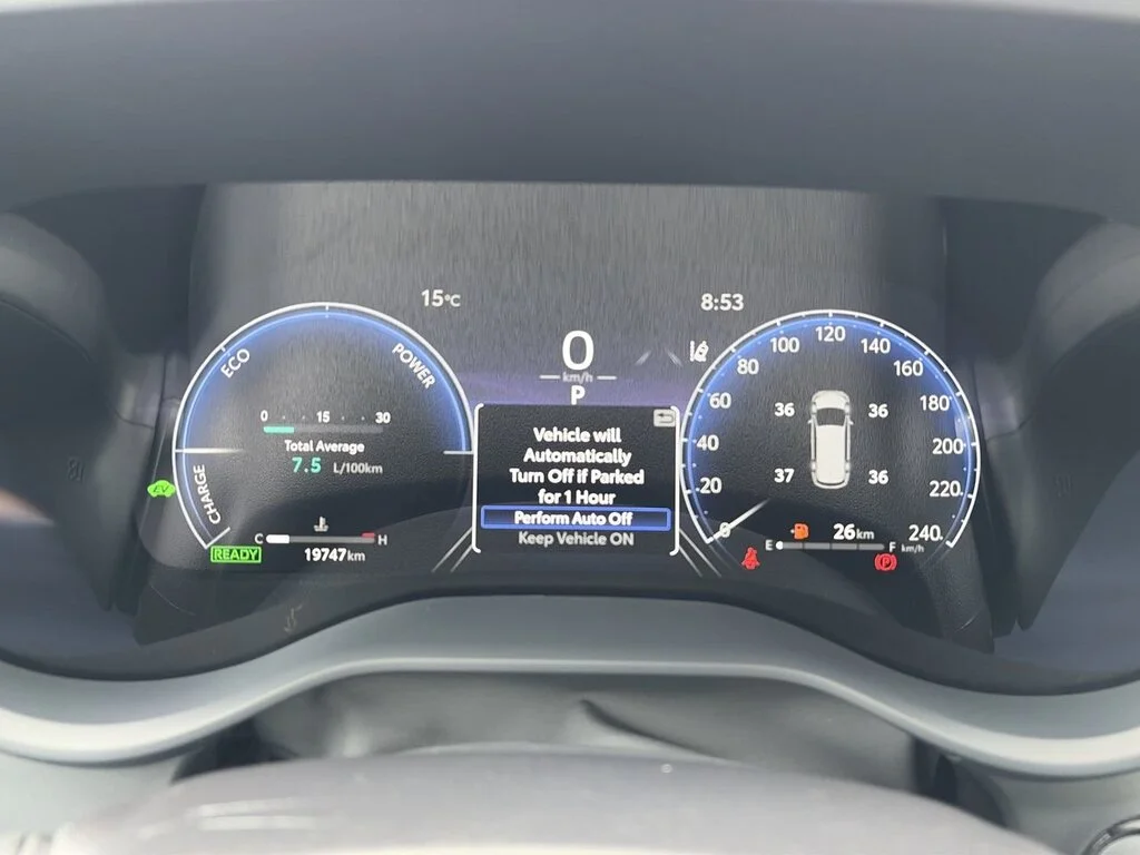 Used 2025  Toyota Sienna XSE AWD 7-Pass Dilawri Certified image 23