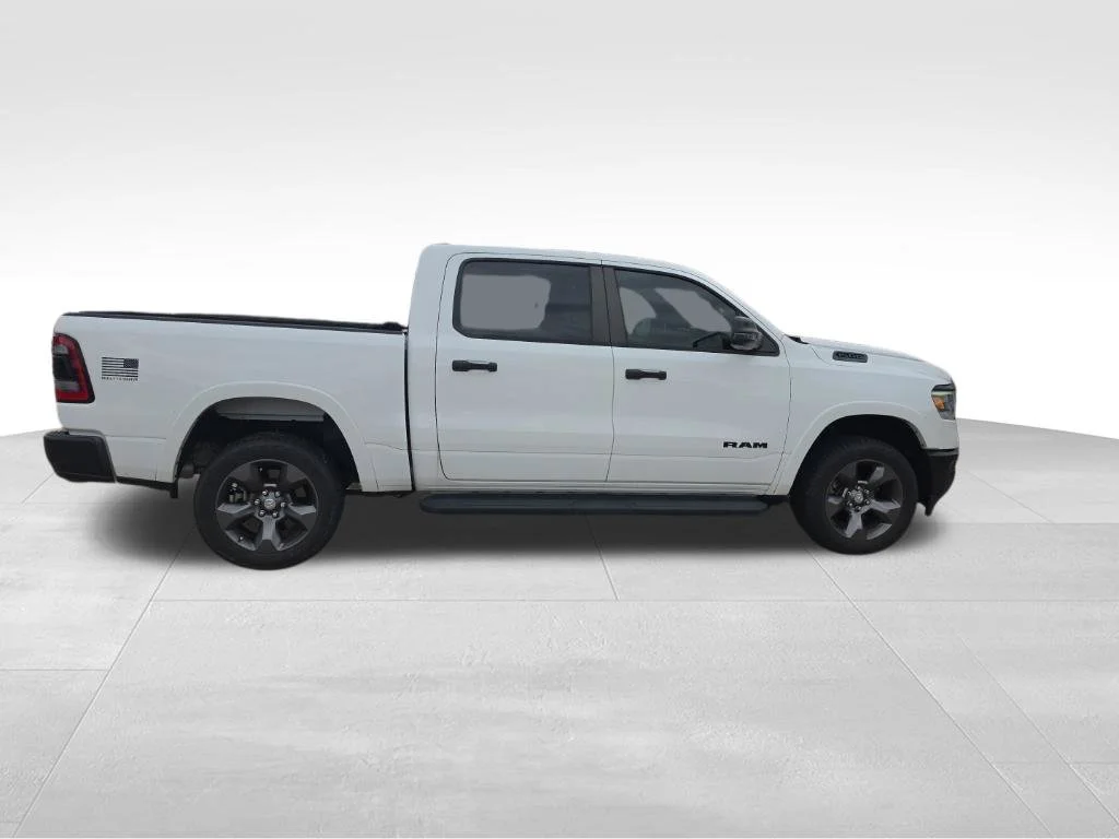 Used 2023 White Ram Big Horn/Lone Star image 10