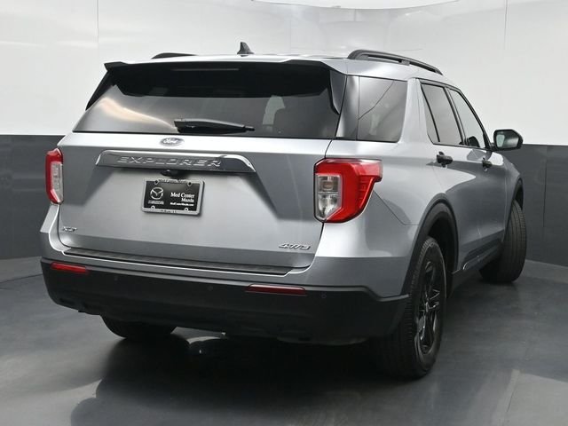 Used 2021 Silver Ford XLT image 3