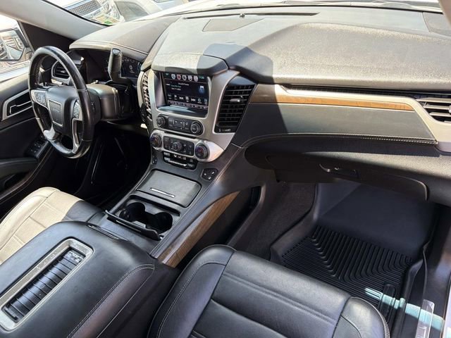 Used 2018 WHITE FROST TRICOAT GMC Denali image 17
