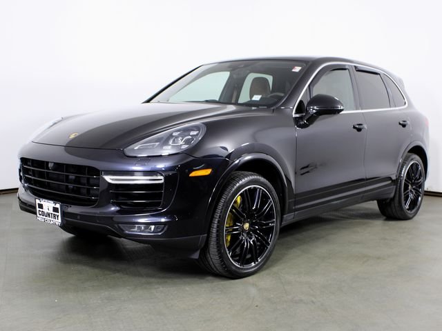 2016 Porsche Cayenne Turbo S's photo