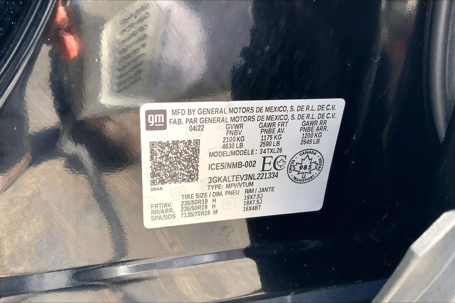 Used 2022 Ebony Twilight Metallic GMC SLE image 34