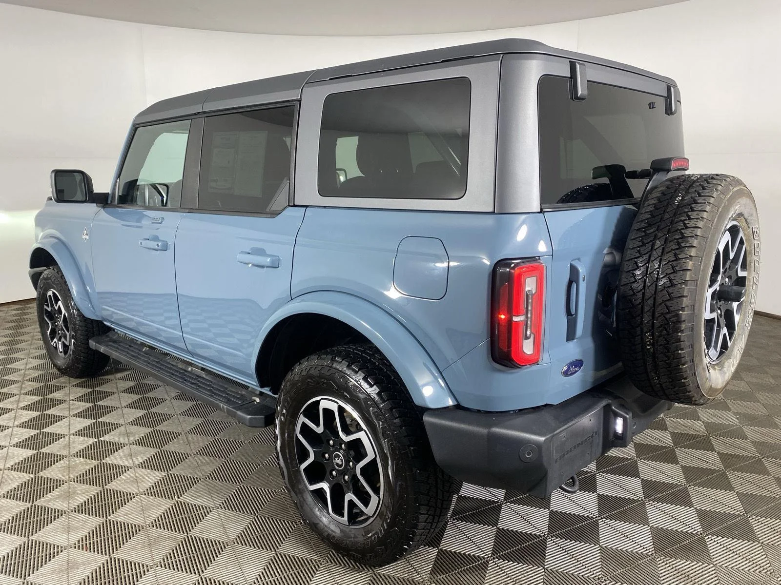 Used 2022 Area 51 Ford Outer Banks image 5