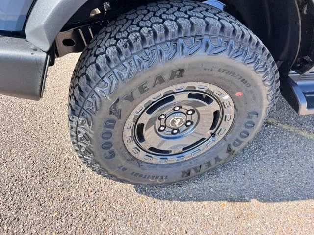 2025 Ford Bronco 4-Door Outer Banks - Photo 9