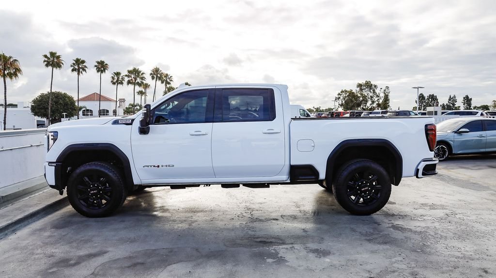 Used 2025 Summit White GMC AT4 image 14