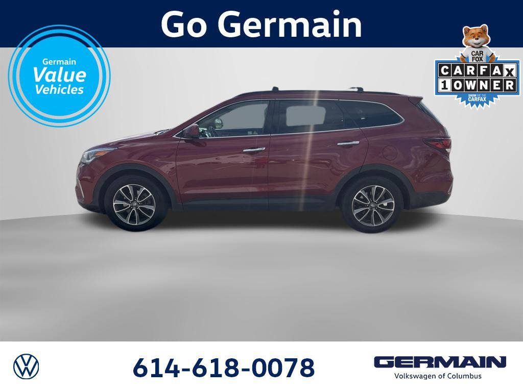 Used 2017 Red Hyundai SE image 3