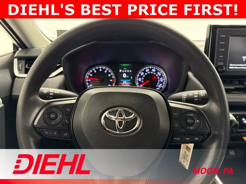 Used 2019 Silver Toyota LE image 22