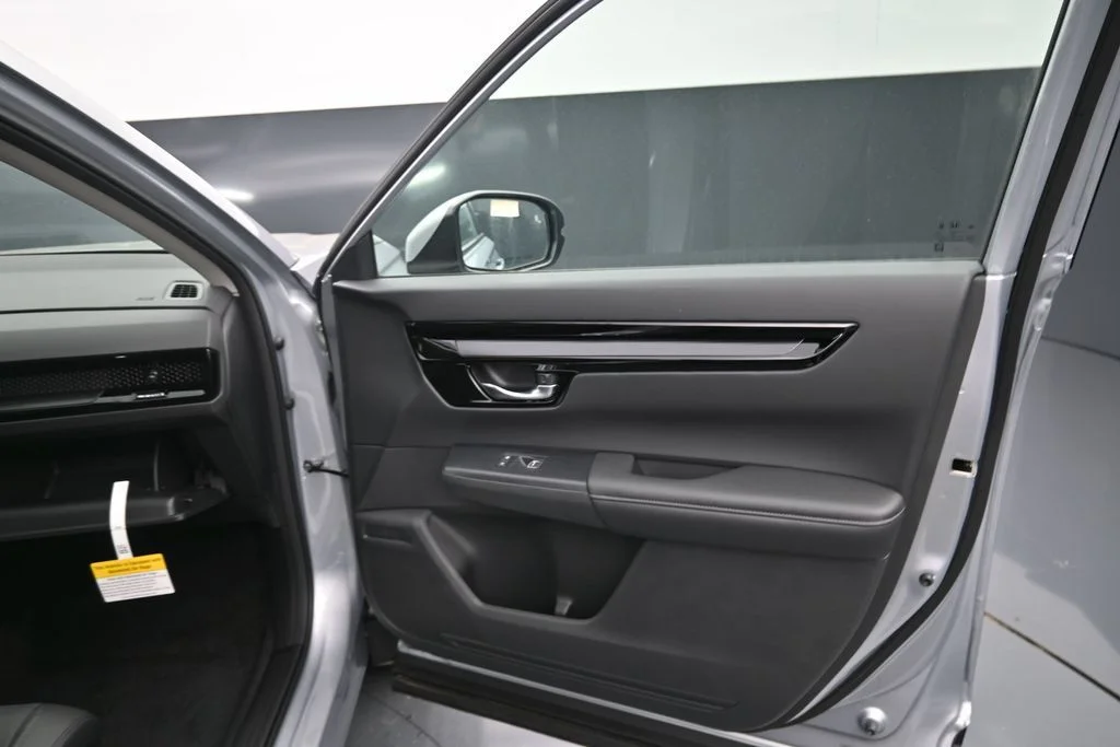 New 2026 Solar Silver Metallic Honda EX-L image 10
