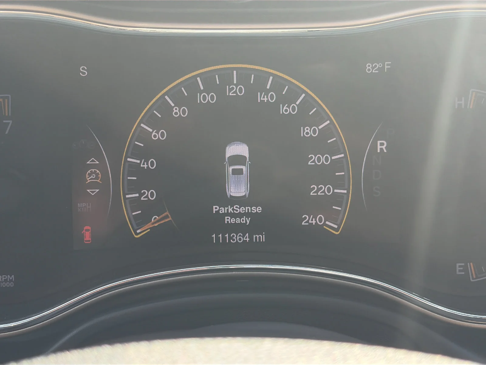 Used 2014 Brilliant Black Crystal Pearlcoat Jeep Limited image 26