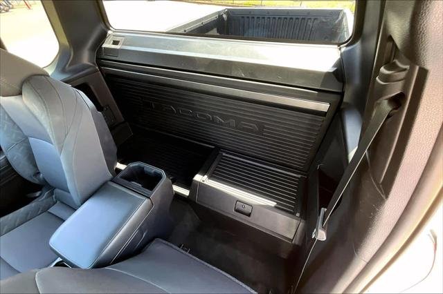 Certified Used 2024 ICE CAP Toyota  image 18
