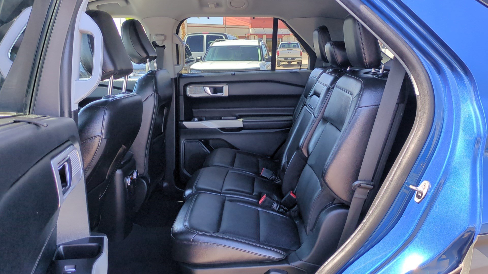 Used 2022 Blue Metallic Ford Limited image 26