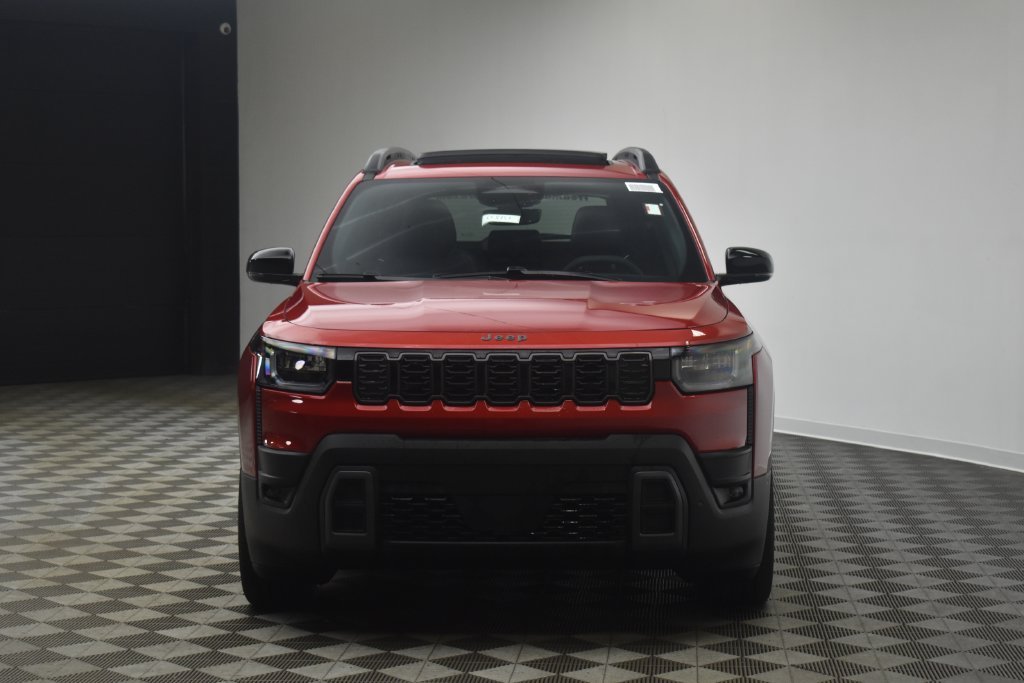 New 2026 Red Hot Pearl-Coat Exterior Paint Jeep Overland image 2