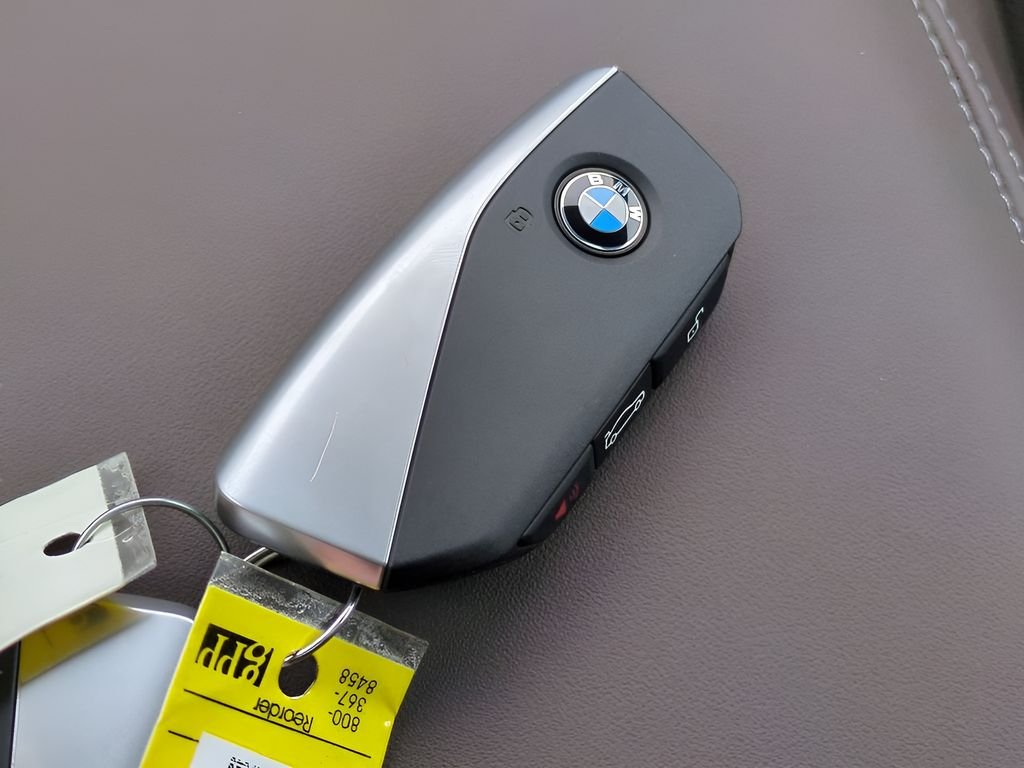 2025 BMW X3 30 - Photo 30