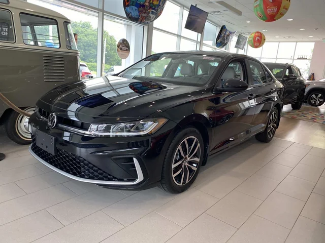2026 Volkswagen Jetta SE Auto