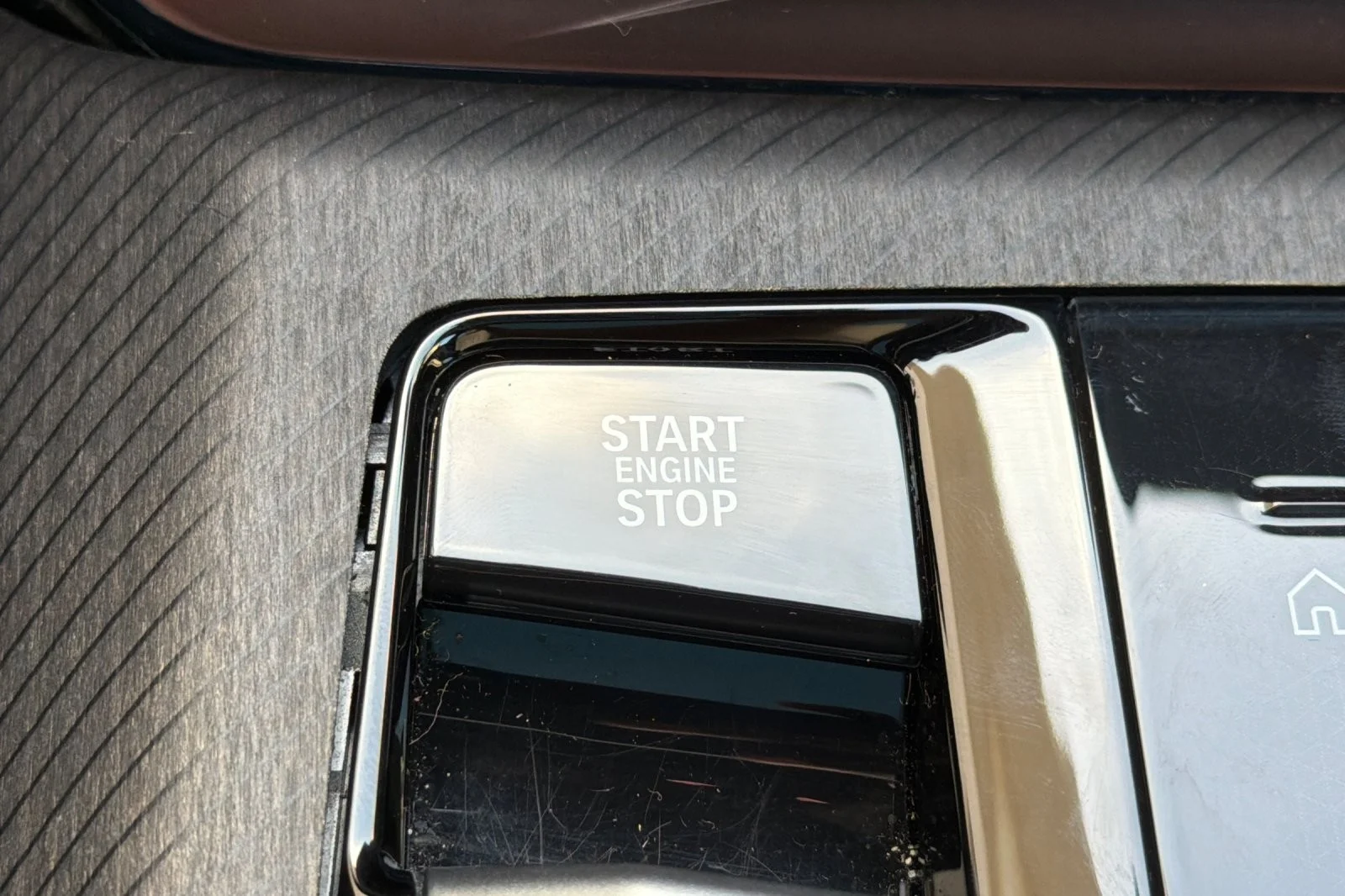 Certified Used 2026 Skyscraper Grey Metallic BMW 30 xDrive image 22
