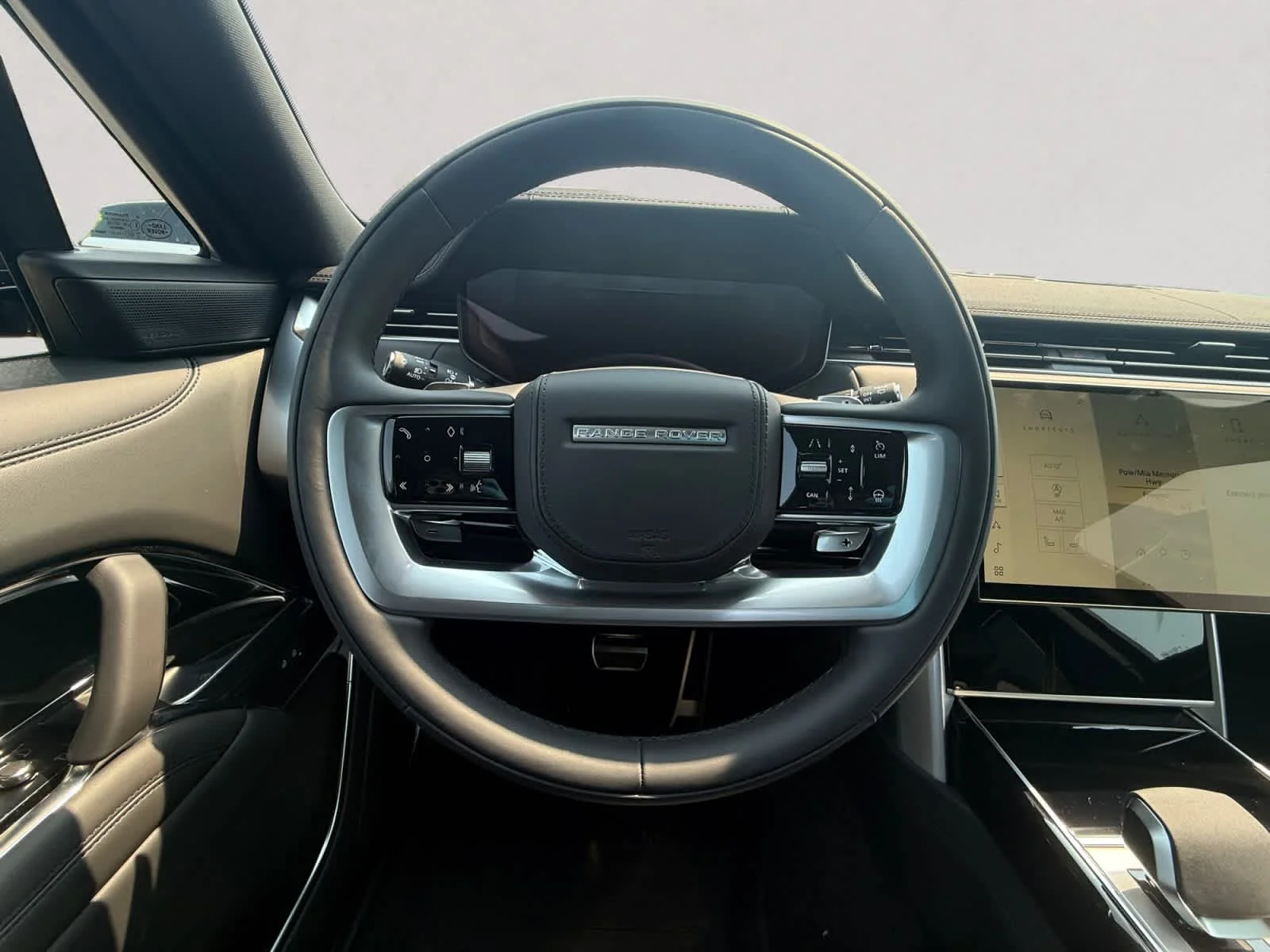 New 2026 Santorini Black Land Rover P530 LWB 7 Seat image 12