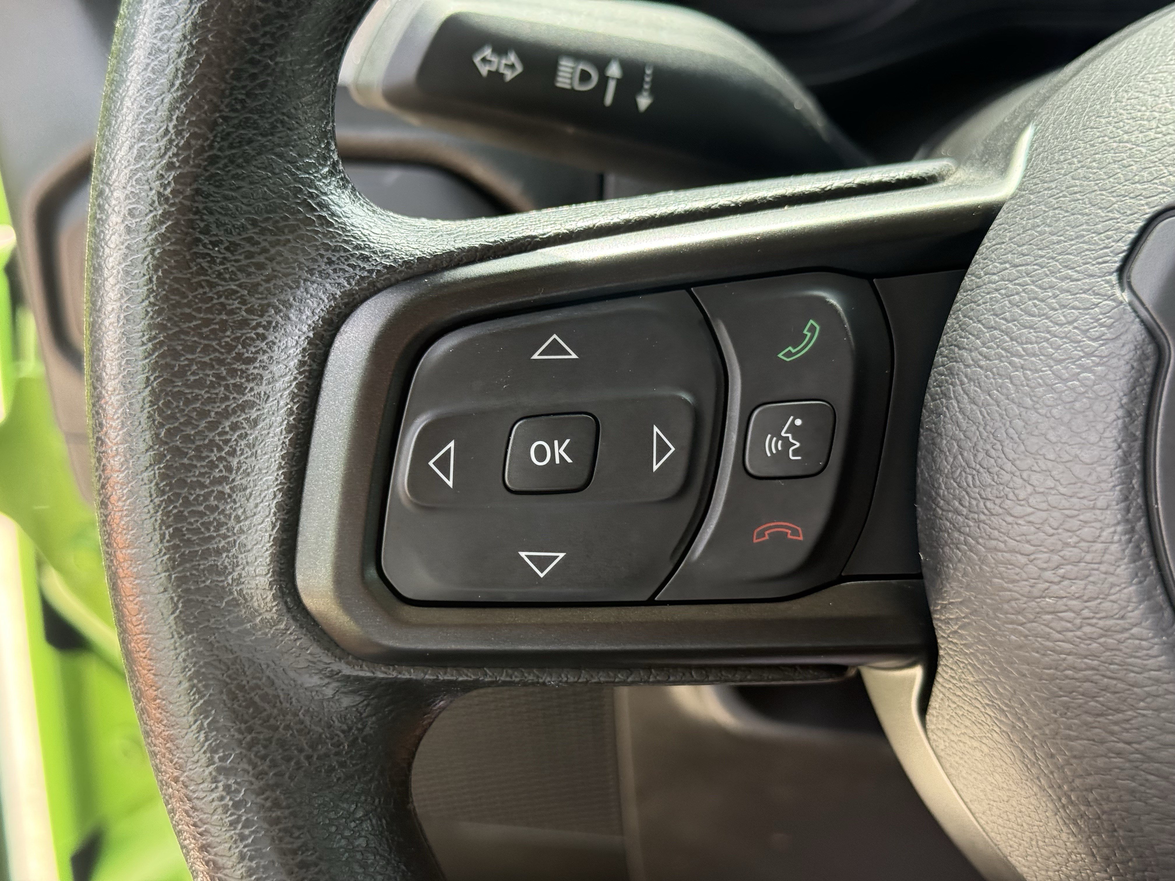 Used 2025 Mojito Clearcoat Jeep Sport image 16