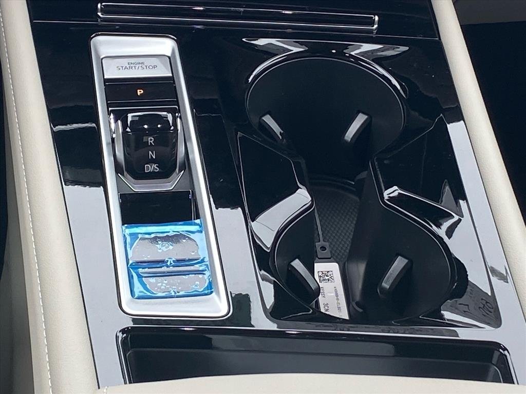 New 2026 Green Volkswagen 2.0T SE w/Technology image 6