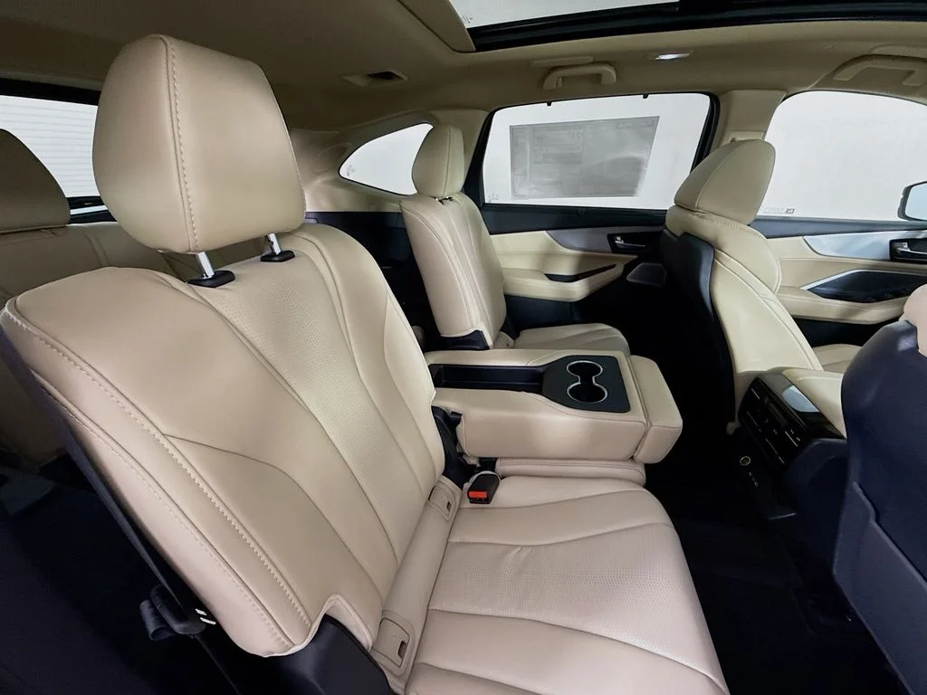 New 2026 Platinum White Pearl Acura Technology Package image 27