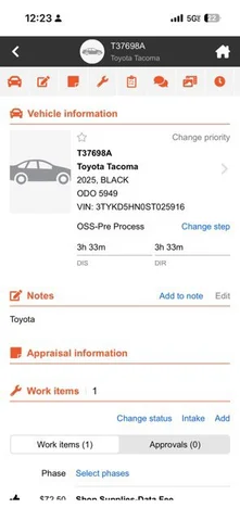2025 Toyota Tacoma SR