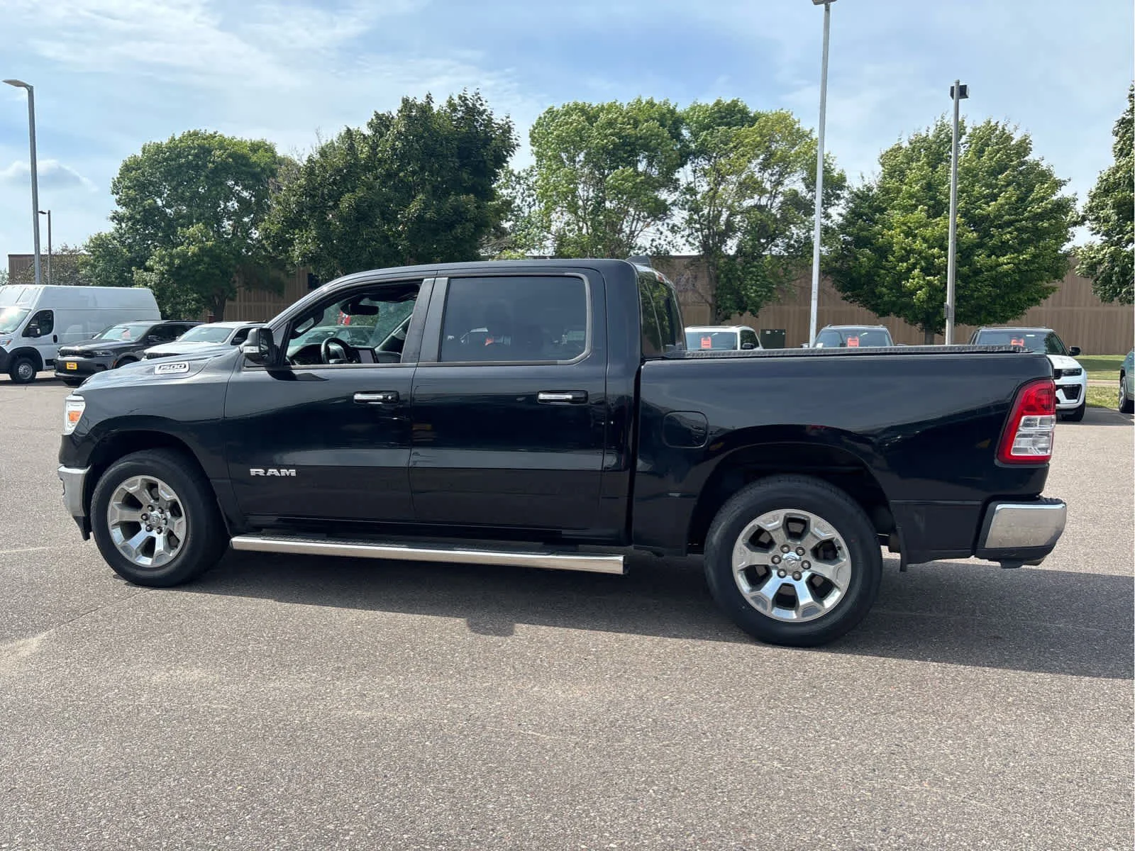 Used 2019 Diamond Black Crystal Pearlcoat Ram Big Horn/Lone Star image 5