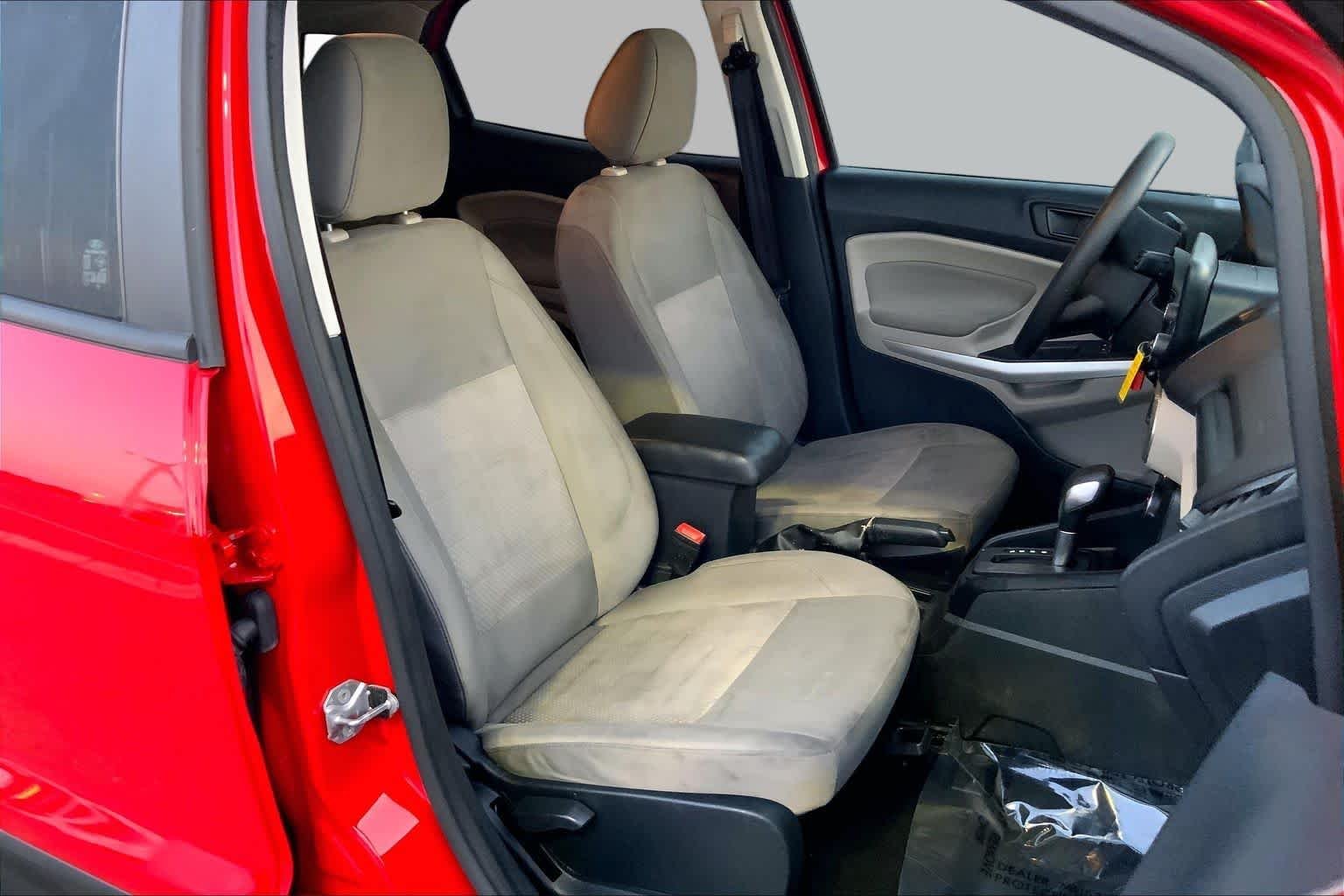 Used 2020 Race Red Ford S image 8