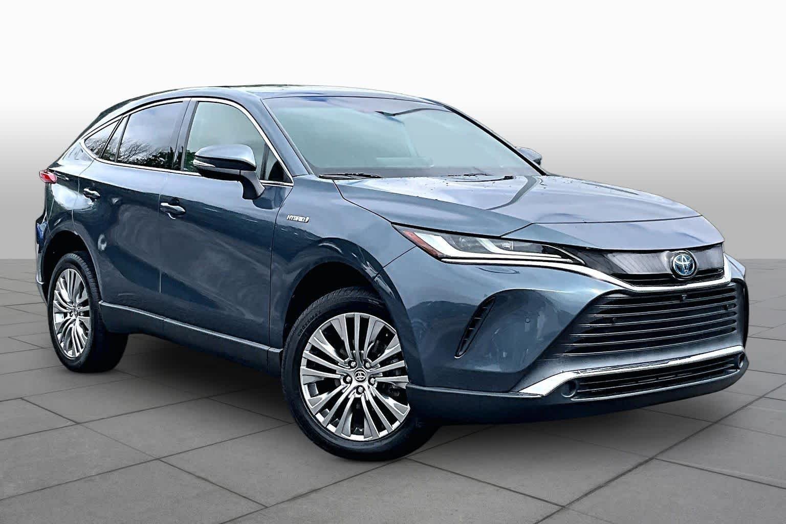 Used 2021 Coastal Gray Metallic Toyota Limited image 3