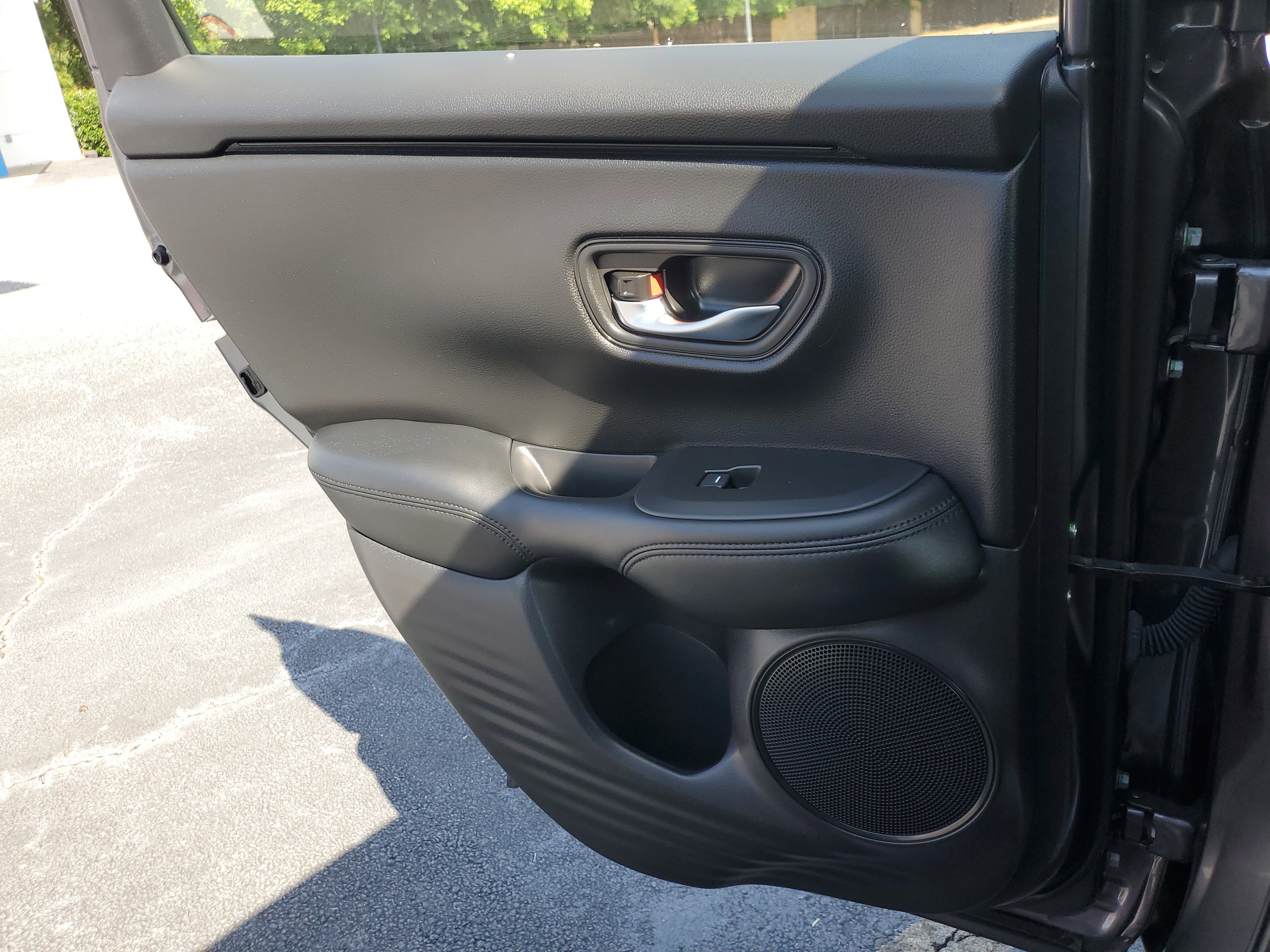 Used 2023  Honda LX image 13