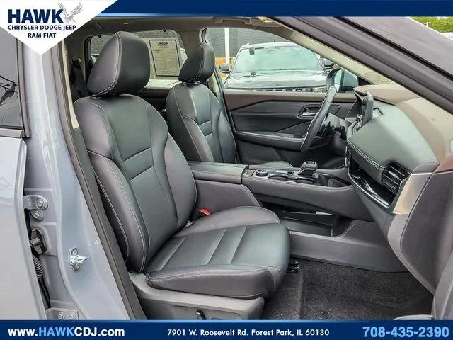 Used 2023 Gray Nissan SL image 34