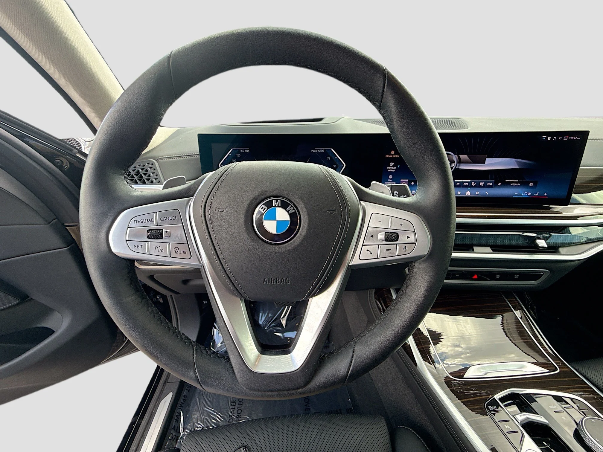 Used 2026 Black Sapphire Metallic BMW xDrive40i image 42
