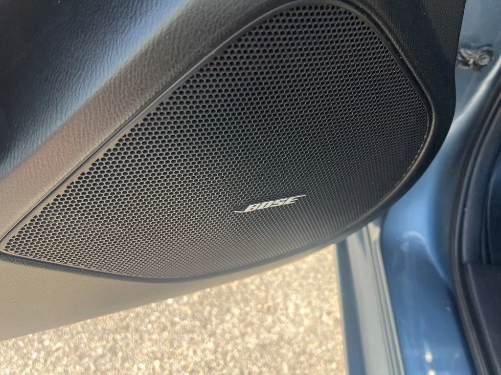 Used 2014 Blue Mazda i Grand Touring image 32