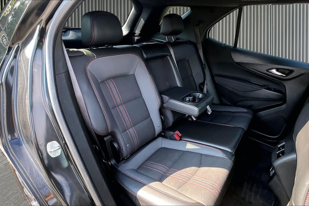Used 2022 Black Chevrolet RS image 29