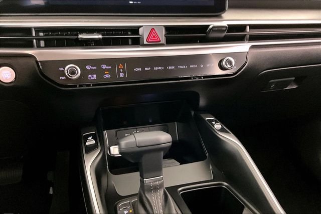 New 2026 Jungle Green Kia X-Line EX AWD image 7