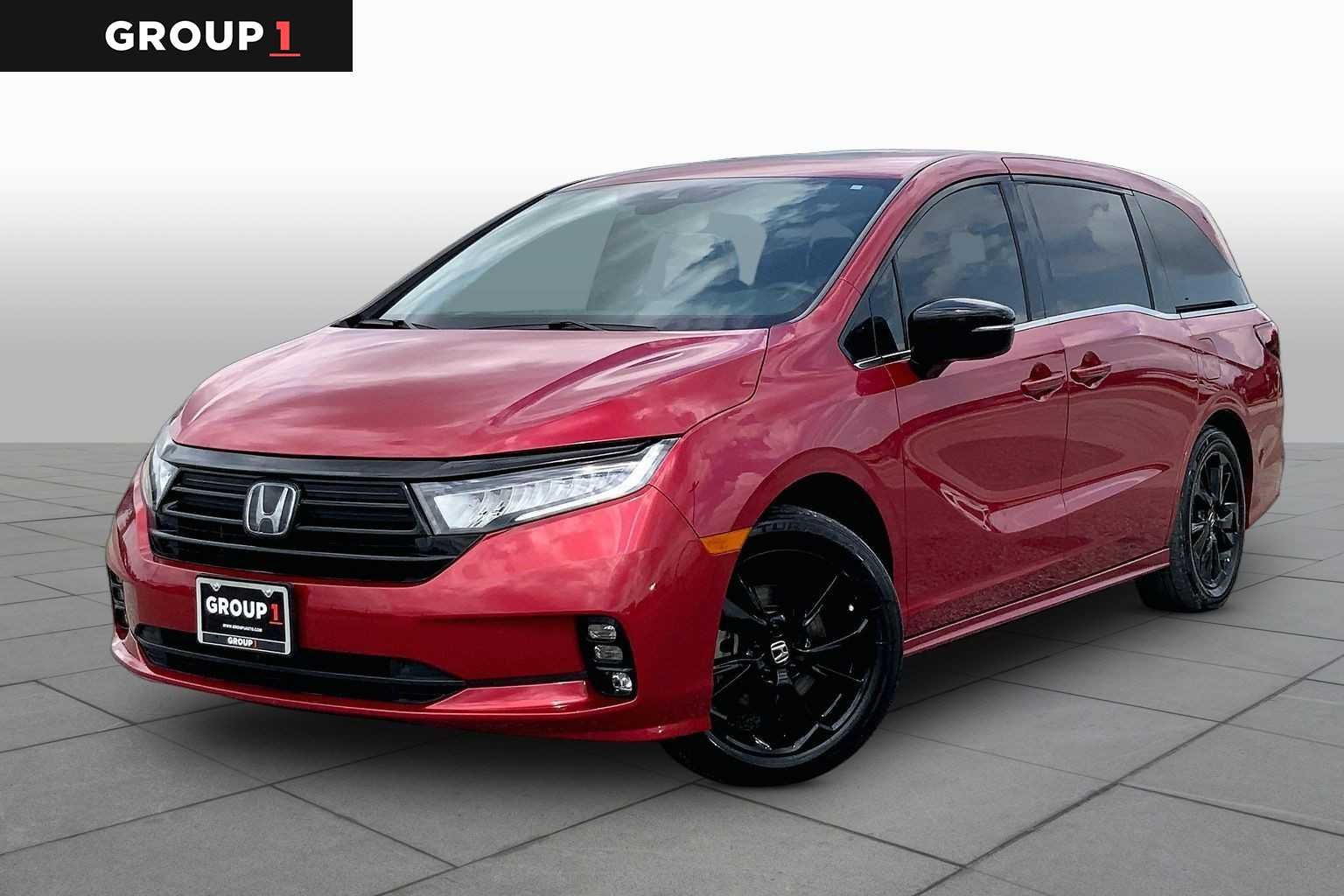 2024 Honda Odyssey SPORT's photo
