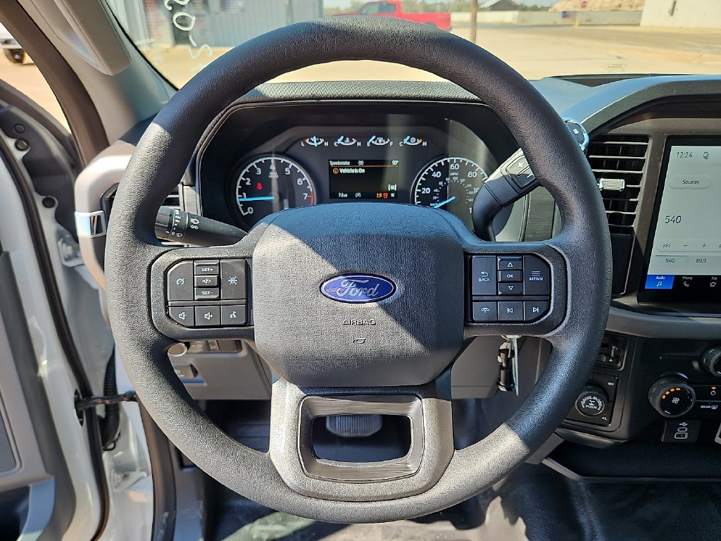 New 2026 Oxford White Ford XL image 21