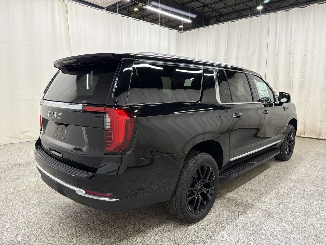 2026 GMC Yukon XL Elevation - Photo 8