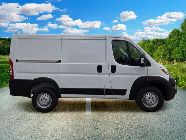 New 2026 Bright White Clear-Coat Exterior Paint RAM Low Roof image 7