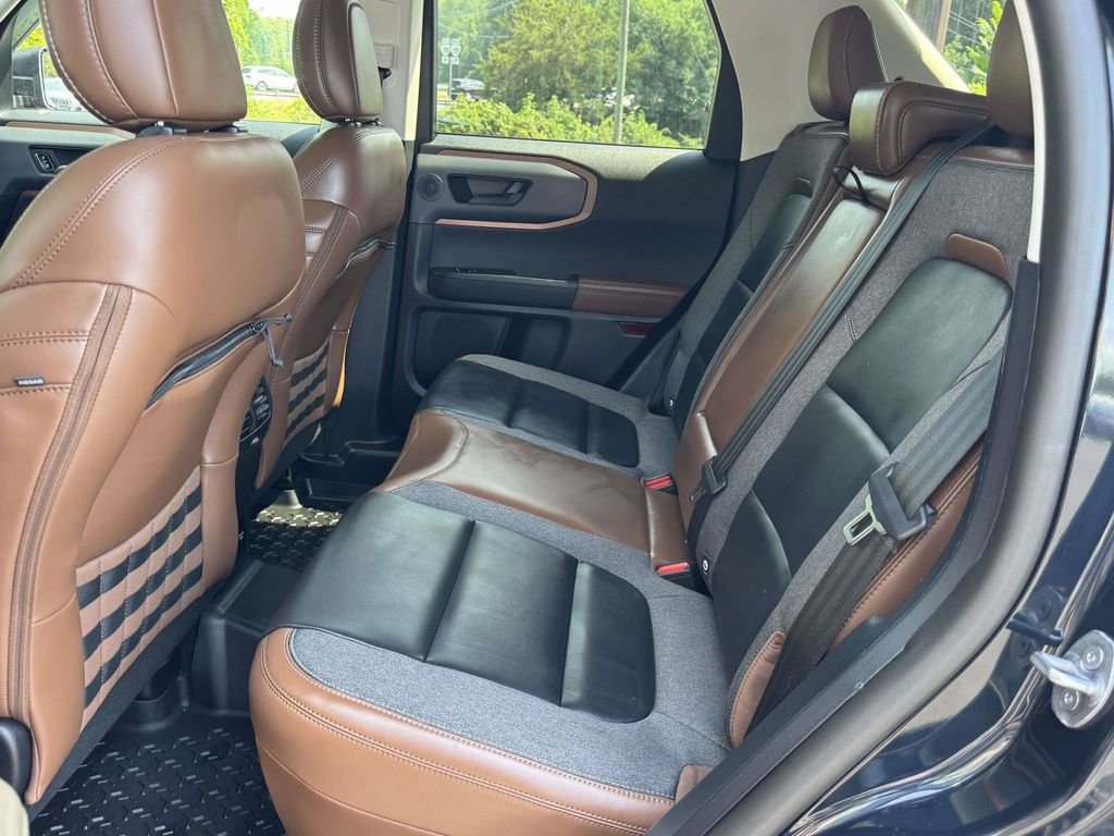 Used 2022 Blue Ford Outer Banks image 18