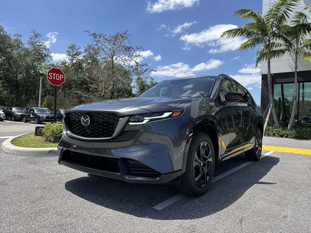 New 2026 Machine Gray Metallic Mazda 2.5 S Premium Plus AWD image 31