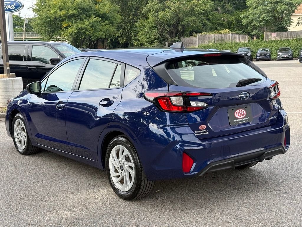 Used 2024 Blue Subaru Base image 8