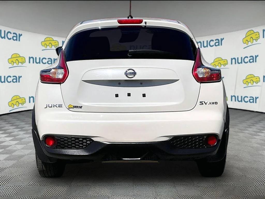 Used 2016 White Nissan SV image 5