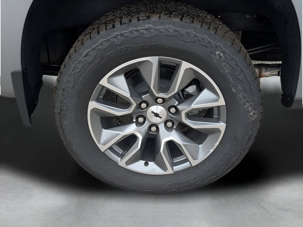 New 2026 Sterling Gray Metallic Chevrolet RST image 3