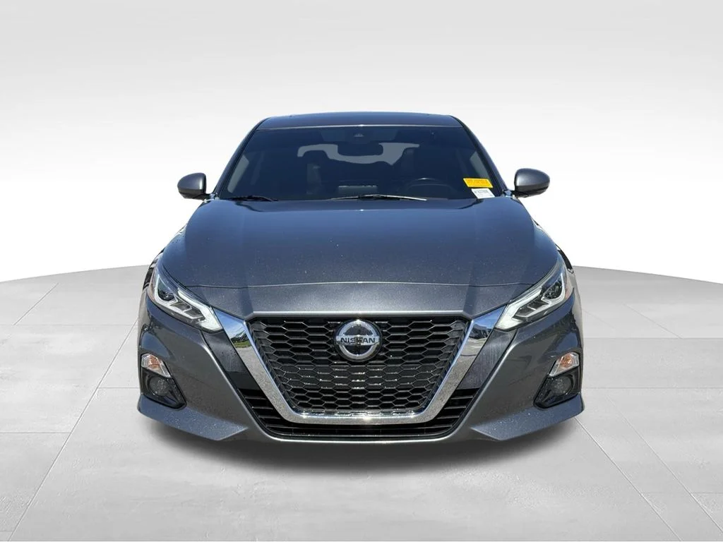 Used 2020 Gray Nissan 2.5 Platinum image 22