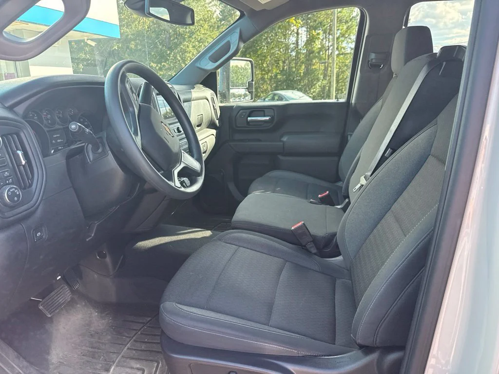 Used 2026 White Sands Chevrolet Custom image 6