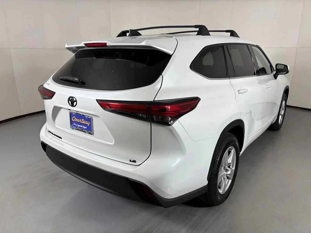 Used 2022 Beige Toyota LE image 8