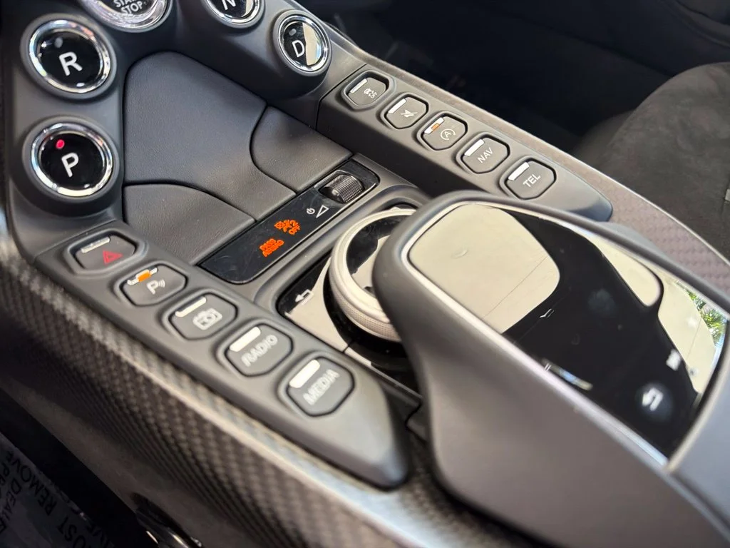 Used 2021 Black Aston Martin Base image 35