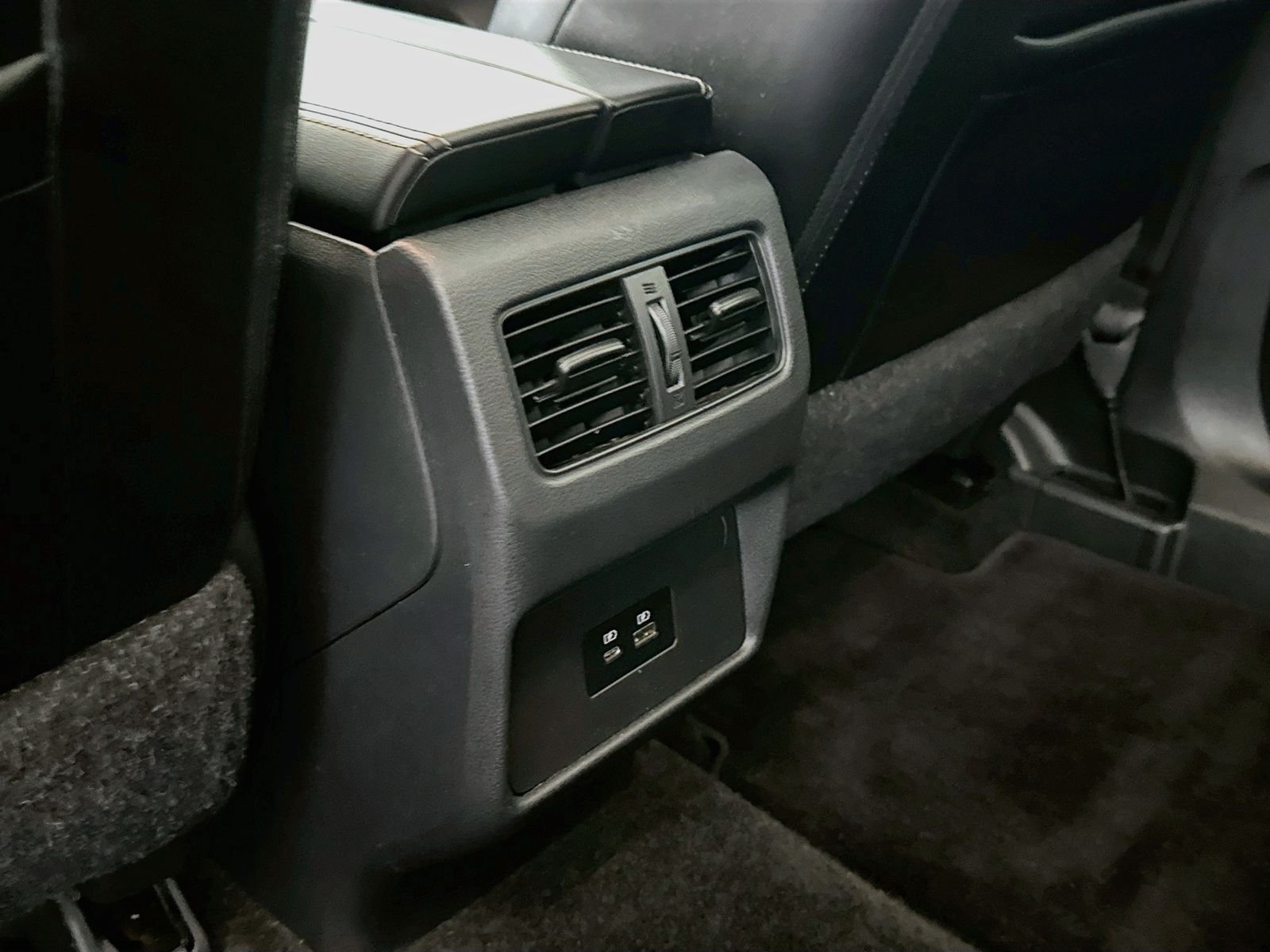 Used 2022 Super Black Nissan SV image 24